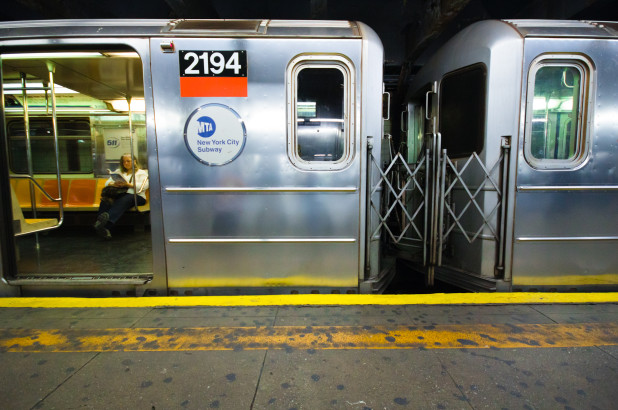 NYC-Walks-Blog-36a-shutterstock_136892813